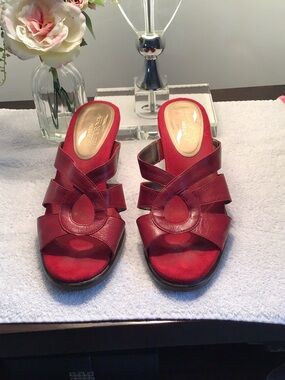 AEROSOLES Red Leather Slip-On Wedge Mules